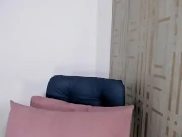 Chaturbate Live Sex Cam of diane_melo
