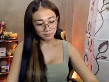 Chaturbate Best live sex cam show of pia_worthsback