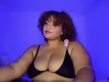 Chaturbate Live Sex Cam of yera_sh