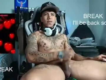 Chaturbate Live Sex Cam of nickhot0609