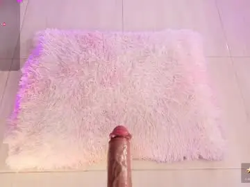 Chaturbate Free Live Porn of vivi_luv