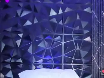 Chaturbate Live Porn of alondrasoomer