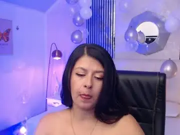 Chaturbate Watch Live Sex Cams of liss_black