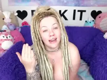 Chaturbate Live Sex of mackenziewolfe