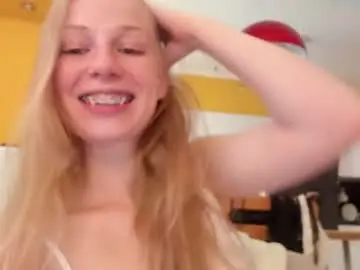 Chaturbate Adult Video Chat of magic_couple13