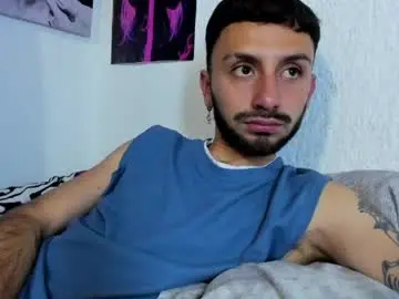 Chaturbate Best live sex cam show of santi_mateo
