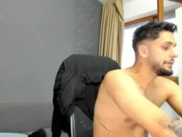 Chaturbate Live Porn of troywade