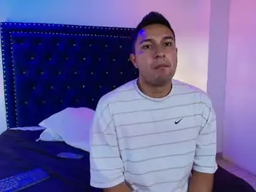 Chaturbate Live Sex of alissa_and_alann