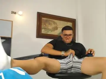 Chaturbate Private Sex Chat of alejandrocock23