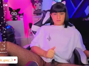 Chaturbate Free Live Porn of derek_greyy_