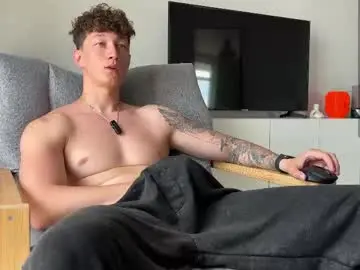 Chaturbate Free Porn Cam of lyon_power_