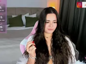 Chaturbate Live Sex Cam of raidereva_