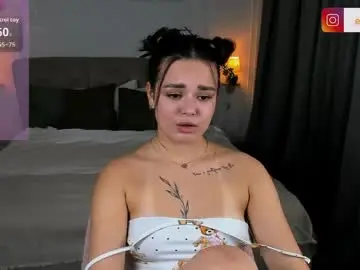 Chaturbate Free Live Porn of raidereva_