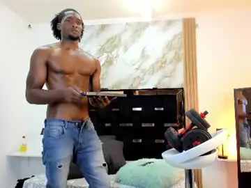 Chaturbate Watch Live Sex Cams of dominic_luxx