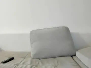 Chaturbate Sex Cam of roberto4ever