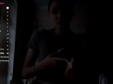 Chaturbate Live Sex Cam of bebravee