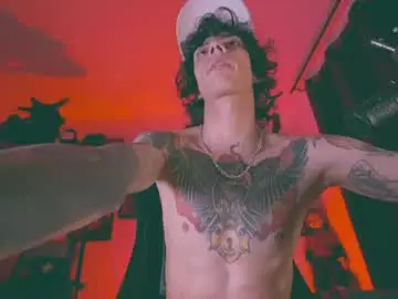 Chaturbate Watch Live Sex Cams of olliver___y