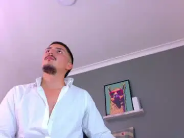 Chaturbate Nude Webcam of mrfox__