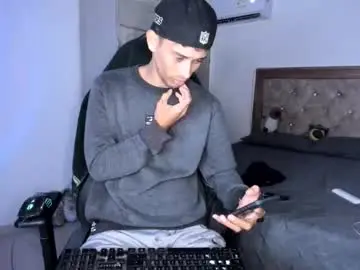 Chaturbate Live Sex of masteralda09