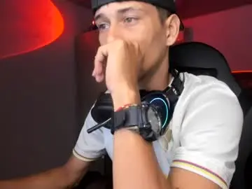 Chaturbate Live Sex of masteralda09