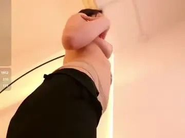 Chaturbate Free Live Porn of sindell_cryell