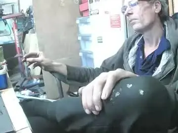 Chaturbate Private Sex Chat of 03oldskoolatgm