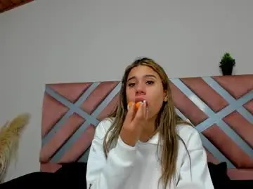 Chaturbate Live Porn of rachell_criss