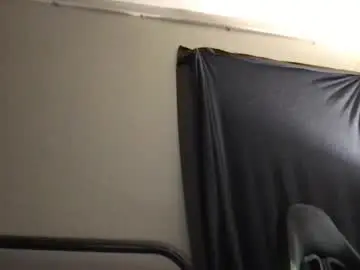 Chaturbate Best live sex cam show of barrett4200