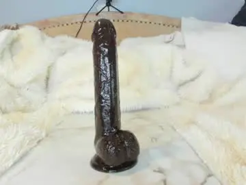 Chaturbate Adult Webcam of eatmygingersnapps