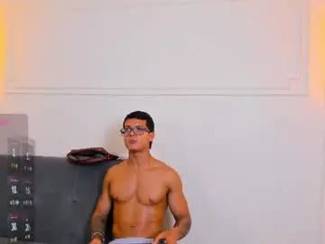 Chaturbate Live Sex of paradise_boy_s