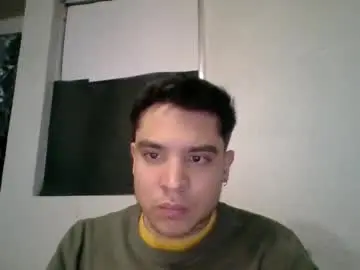 Chaturbate Live Sex Cam of albertoarenas16