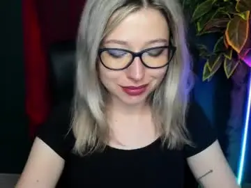 Chaturbate Best live sex cam show of heidi_pleasure