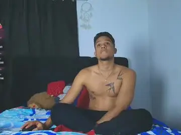 Chaturbate Live Porn of roy_barney