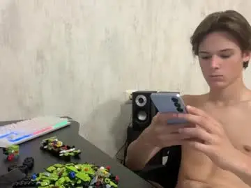 Chaturbate Adult Video Chat of timytwinkboy