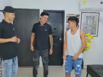 Chaturbate Live Sex of voyeurism_guys