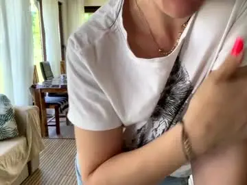 Chaturbate Live Sex Cam of devilbunny01