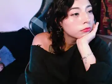 Chaturbate Live Sex Cam of jaadee18