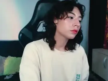 Chaturbate Free Porn Cam of jaadee18