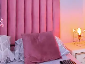 Chaturbate Best live sex cam show of candylips4