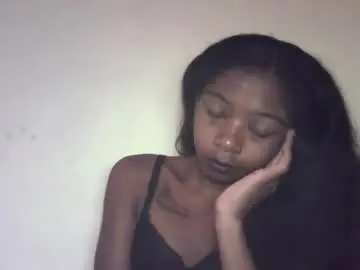 Chaturbate Live Sex of michou_69
