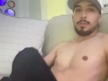 Chaturbate Sex Chat of papicubano_guapo23cm