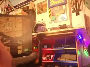 Chaturbate Live Sex Cam of str8foryouguy