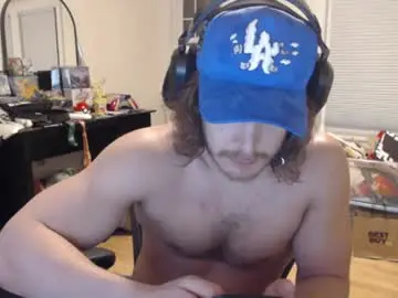 Chaturbate Live Sex Cam of twotwntytwo