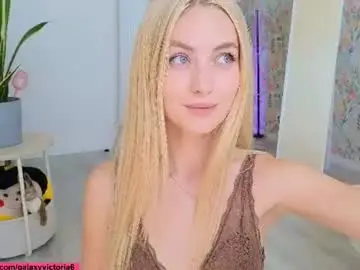 Chaturbate Best live sex cam show of brilliantvictoria