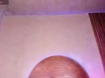 Chaturbate Live Sex Cam of molly_jackson