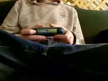 Chaturbate Live Sex Cam of biggestboiiii