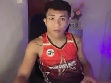 Chaturbate Sex Chat of shake_raytow34