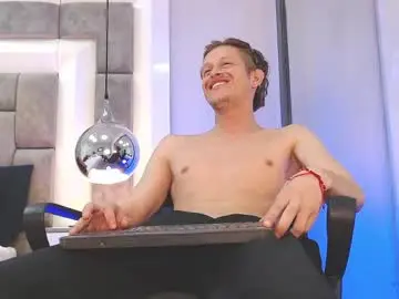 Chaturbate Best live sex cam show of anthonystone_