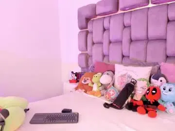 Chaturbate Free Live Porn of camila_matinez_
