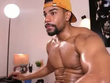 Chaturbate Free Porn Cam of jaycobortiz_